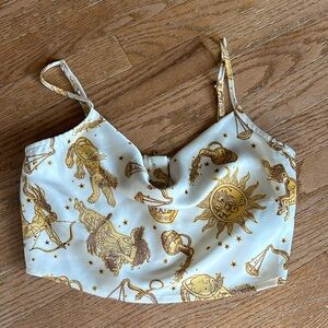 Women’s crop top size small